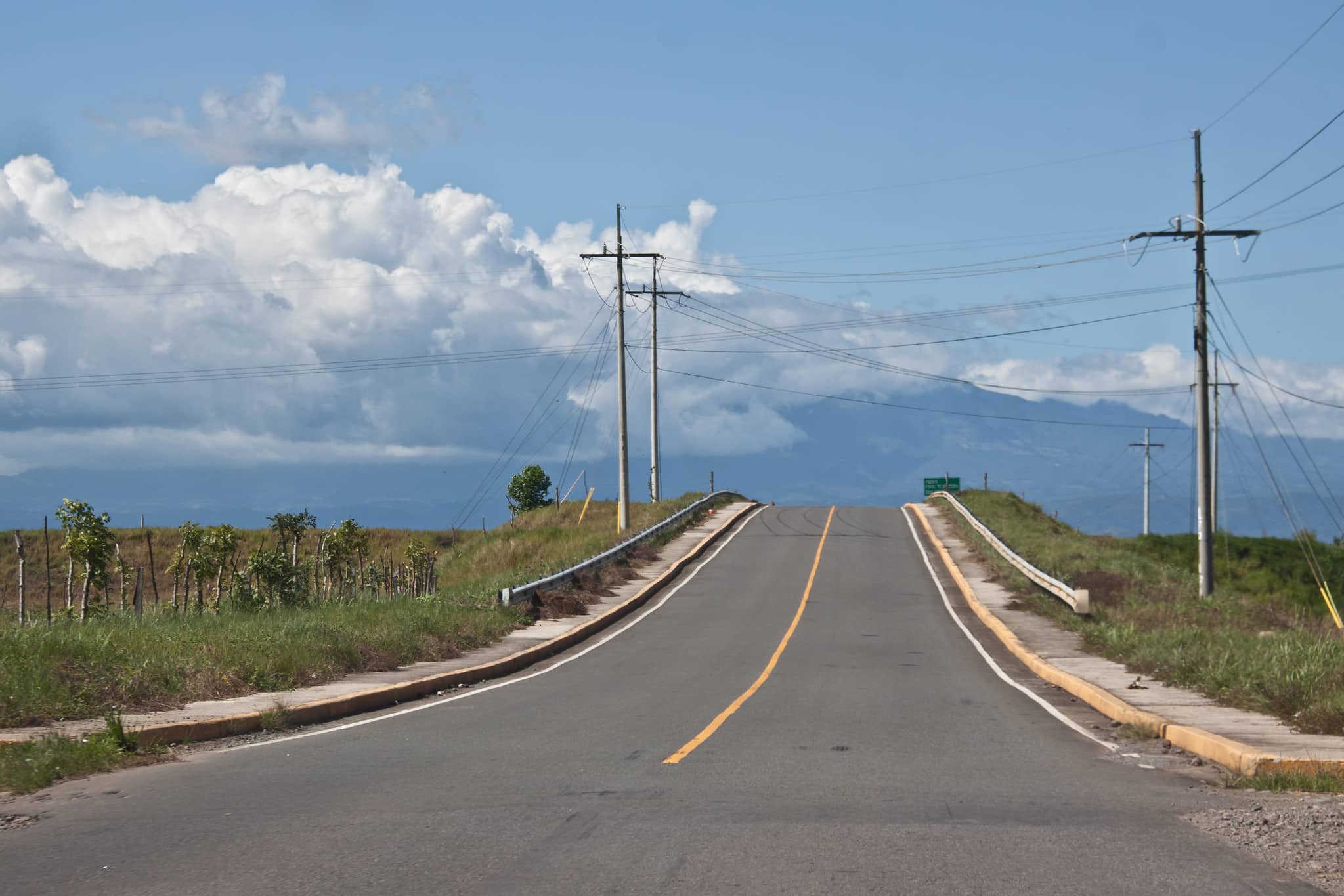 Transportation resumes in Bocas del Toro
